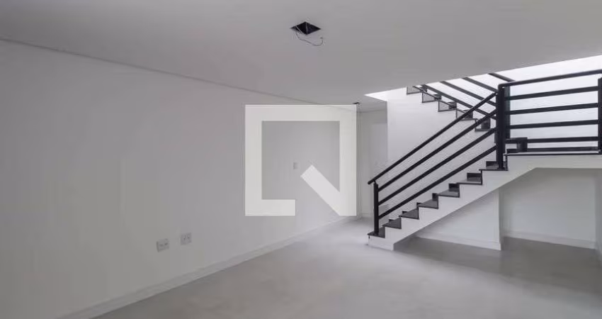 Casa à Venda - Vila Prudente, 2 Quartos,  107 m2