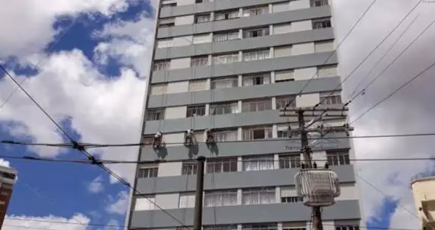 Apartamento aclimação com 85 metros com 2 dormitórios, 2 banheiros, dependencia de empregada, 1 vaga