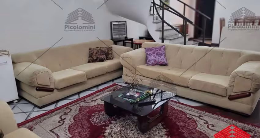 Sorado mooca,3 quartos,1 suite,sala 2 ambientes,copa cozinha,quintal com churraqueira,edicula com 2 quartose 1 banheiro,3 garagens