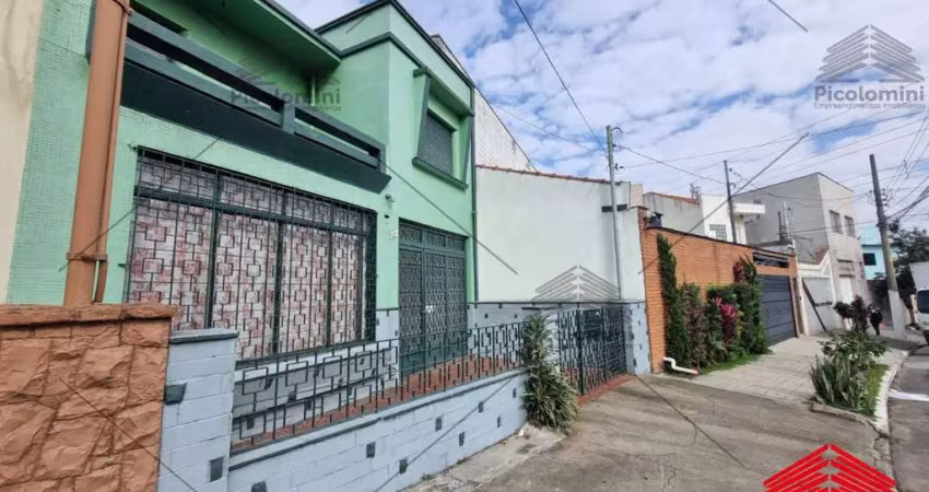 Sobrado a venda mooca, com 3 dormitórios, edícula,  2 vagas cobertas, com amplo quintal 248 metros, rua larga e aconchegante