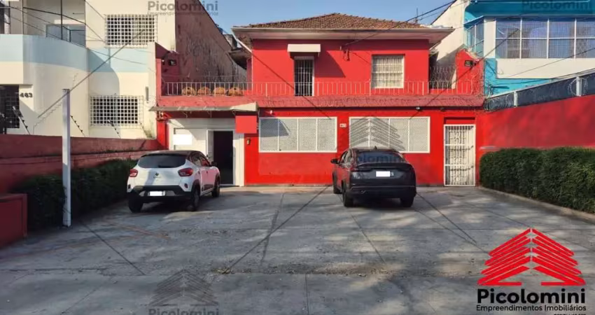 Sobrado comercial ipiranga, 10 salas ,8 banheiros,salão fechado atrás ,cozinha ,refeitório,12 vagas de garagem.