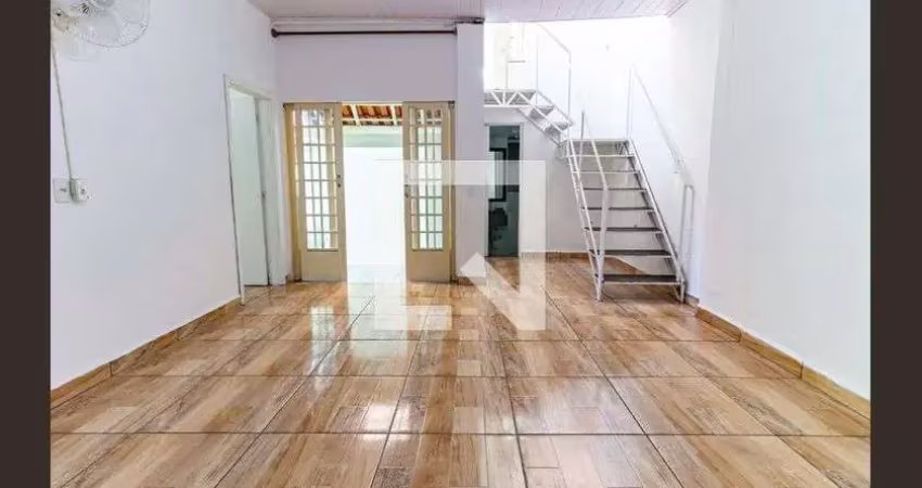 Casa com 4 quartos à venda na Rua Monte Alto, 48, Belém, São Paulo