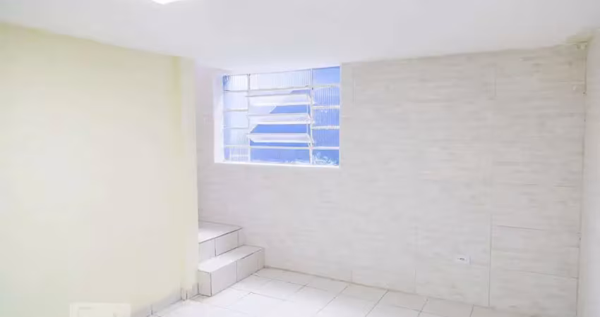 Casa em condomínio fechado com 2 quartos à venda na Rua Bento Sabino dos Reis, 250, Vila Ema, São Paulo