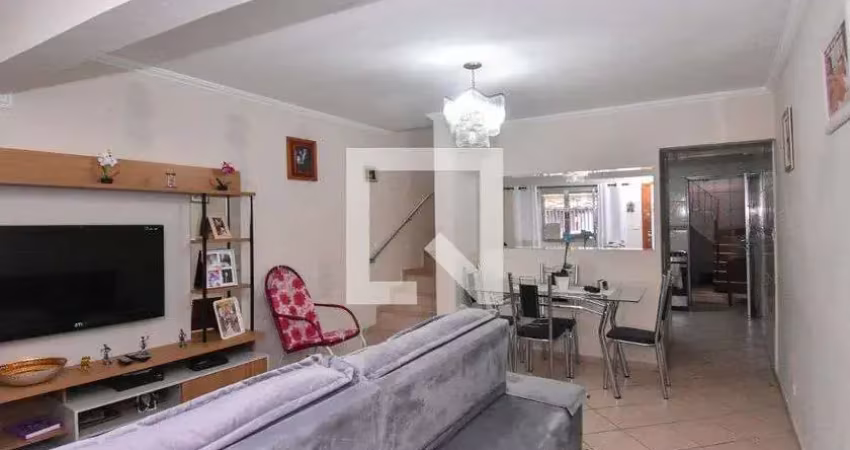 Casa com 2 quartos à venda na Rua Luís Gonçalves, 41, Vila Ema, São Paulo
