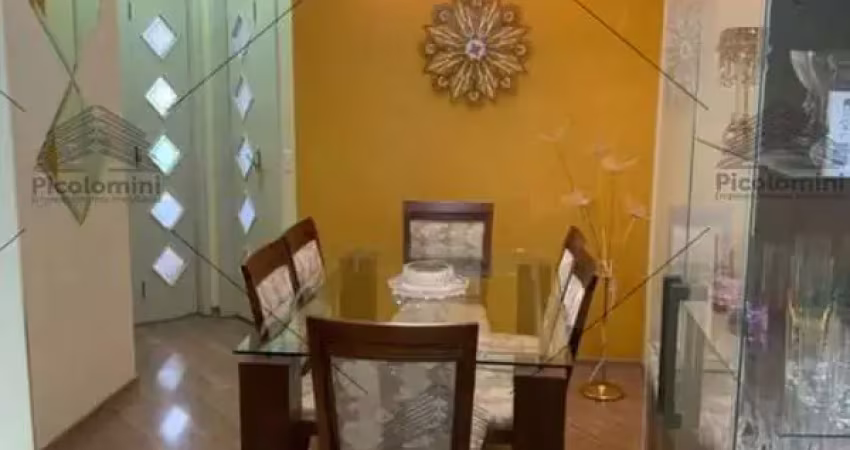 Apartamento à venda na moóca com 2 quartos, 55 metros, sala 2 ambientes com sacada, 1 banheiro e vaga de garagem. piscina, academia, mercado e mais