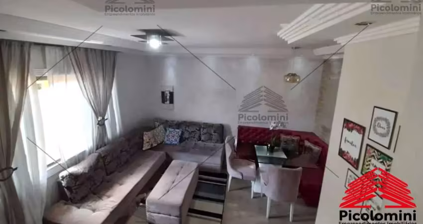 Casa em condomínio à venda, vila formosa,129 m²,03 quartos, 01 suíte,sacada,sala 2 ambientes, cozinha planejada,churrasqueira,03 vagas.