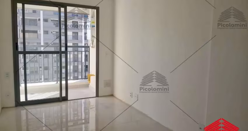 Apartamento novo,locação,ao lado do metrô belém,50 m², 02 quartos,01 banheiro,sala 2 ambientes com sacada,porcelanato, moveis planejados,aquecedor .