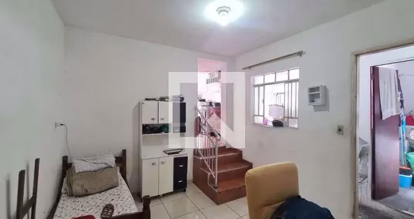 Casa com 2 quartos à venda na Rua Benedito Pedroso, 348/352, Sapopemba, São Paulo
