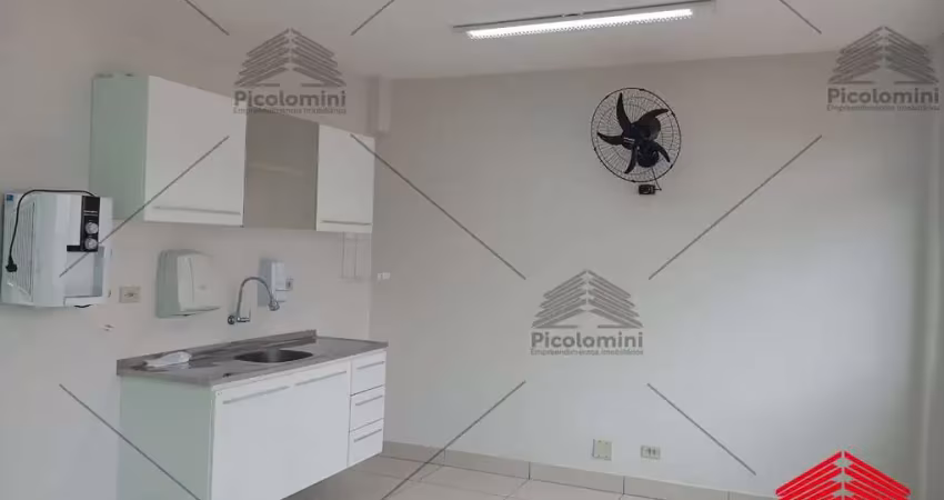 Sala comercial a venda e reformada com porcelanato fosco na av. paes de barros -mooca, 1 sala, 1 banheiro,35 m2