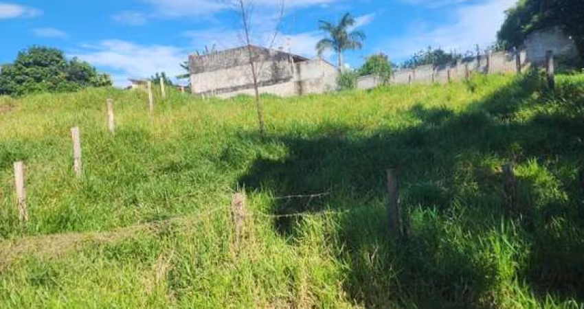 Terreno em Canedos , estrada municipal ,fácil acesso a rodovia