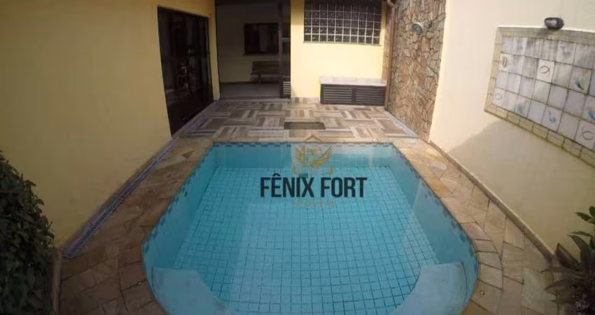 Casa com 3 dormitórios à venda, 168 m² por R$ 1.600.000 - Canto do Forte - Praia Grande/SP