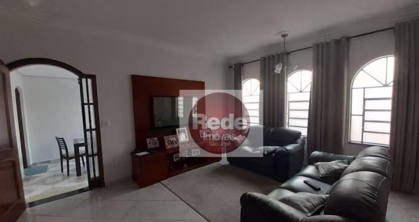 Casa à venda, 144 m² por R$ 800.000,00 - Vila Industrial - São José dos Campos/SP