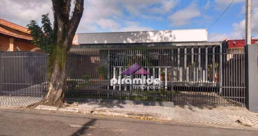 Casa com 3 dormitórios à venda, 323 m² por R$ 970.000,00 - Monte Castelo - São José dos Campos/SP