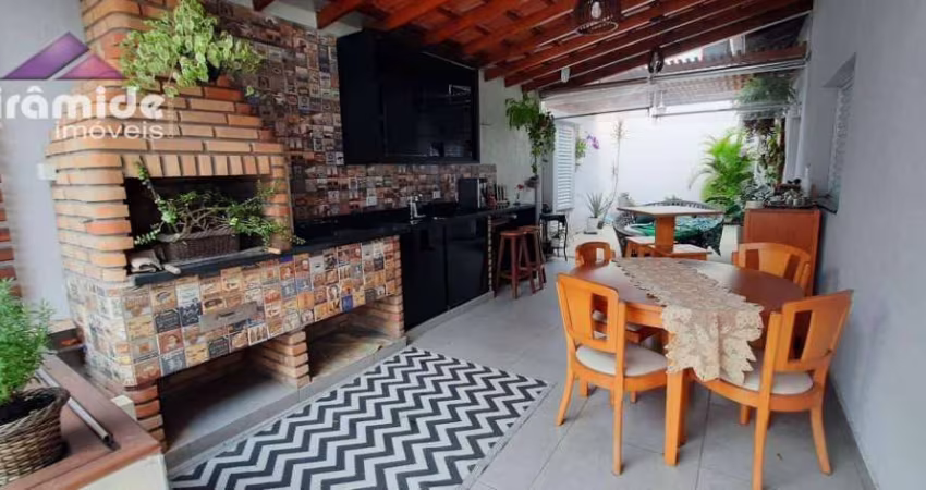 Casa à venda, 130 m² por R$ 1.100.000,00 - Indaiá - Caraguatatuba/SP