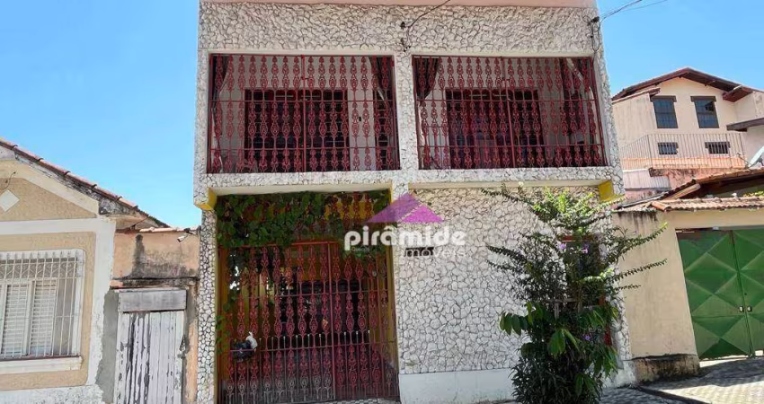 Casa à venda, 197 m² por R$ 640.000,00 - Jardim Bela Vista - São José dos Campos/SP
