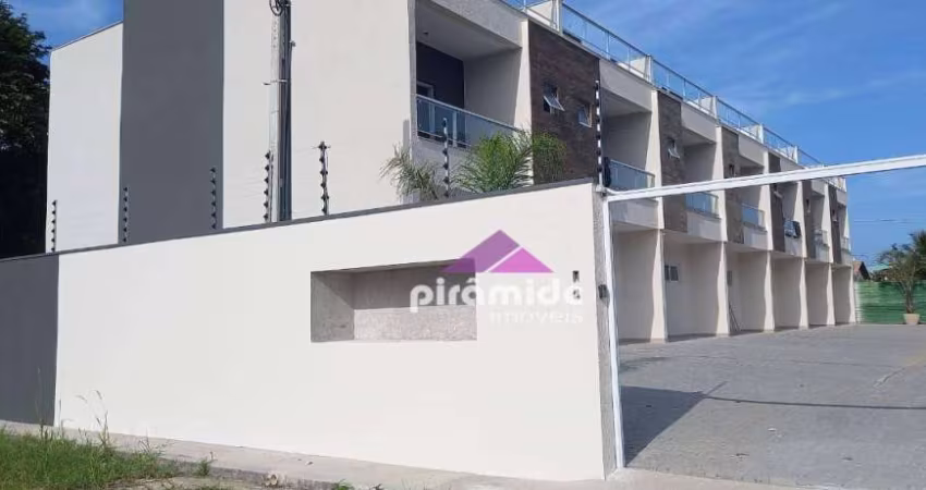 Casa com 3 dormitórios à venda, 191 m² por R$ 540.000,00 - Massaguaçu - Caraguatatuba/SP
