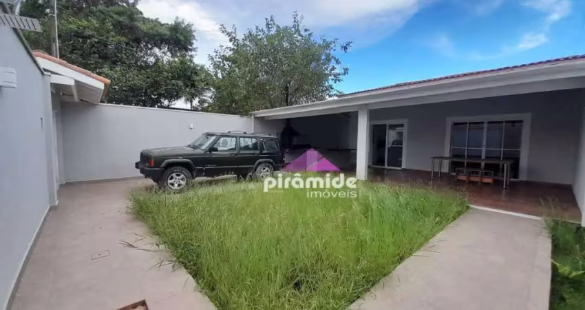 Casa com 3 dormitórios à venda, 153 m² por R$ 650.000,00 - Balneário dos Golfinhos - Caraguatatuba/SP