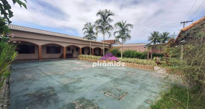Casa à venda, 371 m² por R$ 690.000,00 - Porto Novo - Caraguatatuba/SP