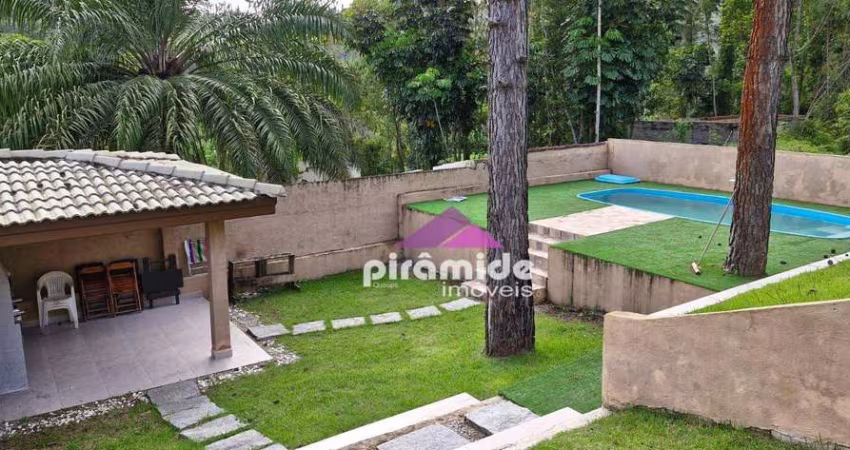 Casa com 3 dormitórios à venda, 125 m² por R$ 780.000,00 - Jardim Capricórnio - Caraguatatuba/SP