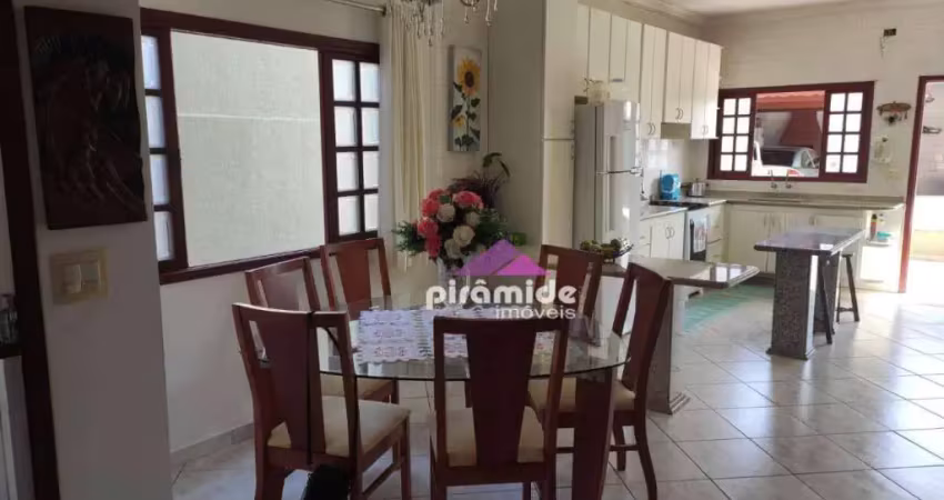 Casa com 4 dormitórios à venda, 250 m² por R$ 1.600.000,00 - Martim de Sá - Caraguatatuba/SP
