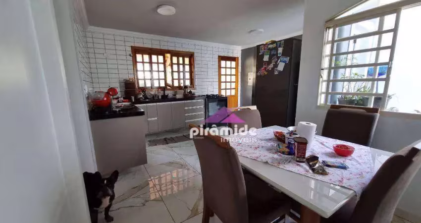 Casa à venda, 64 m² por R$ 520.000,00 - Conjunto Residencial Trinta e Um de Março - São José dos Campos/SP
