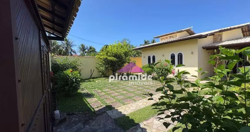 Casa com 2 dormitórios à venda, 214 m² por R$ 900.000,00 - Jardim Britânia - Caraguatatuba/SP