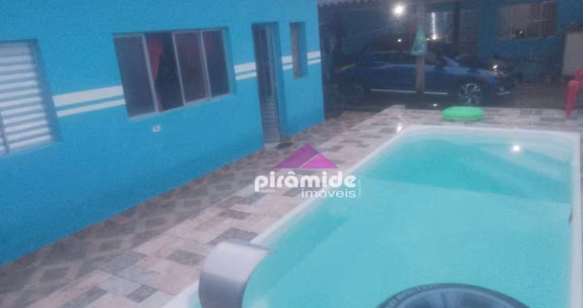 Casa com 3 dormitórios à venda, 200 m² por R$ 300.000,00 - Pegorelli - Caraguatatuba/SP
