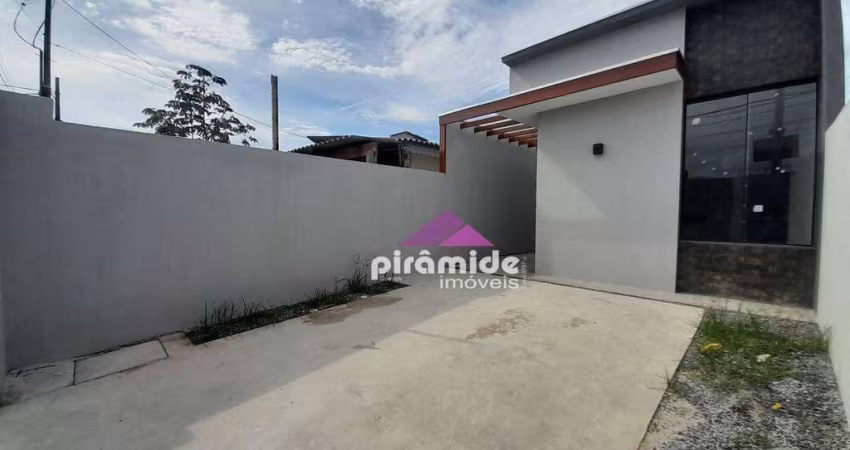Casa com 2 dormitórios suíte à venda, 71 m² por R$ 380.000 - Golfinho - Caraguatatuba/SP