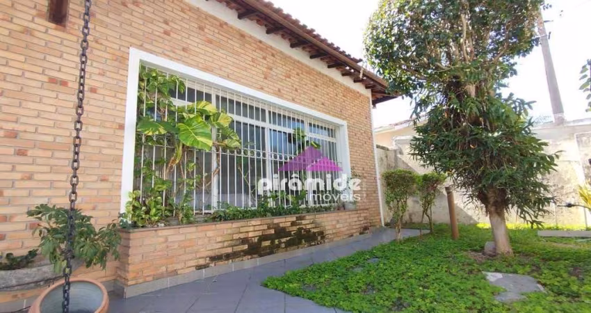 Casa com 3 dormitórios à venda, 145 m² por R$ 660.000,00 - Vila Betânia - São José dos Campos/SP