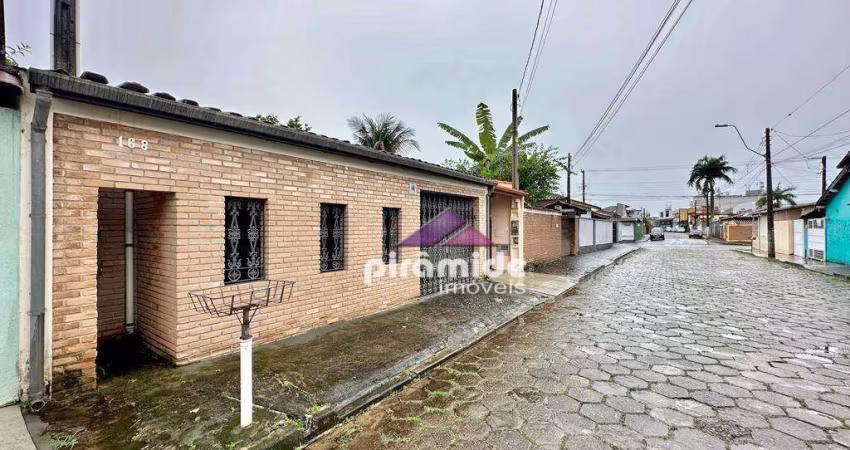 Casa com 3 dormitórios à venda, 158 m² por R$ 550.000,00 - Centro - Caraguatatuba/SP