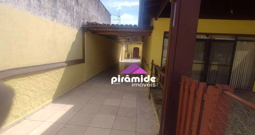 Casa com 4 dormitórios à venda, 177 m² por R$ 795.000,00 - Indaiá - Caraguatatuba/SP