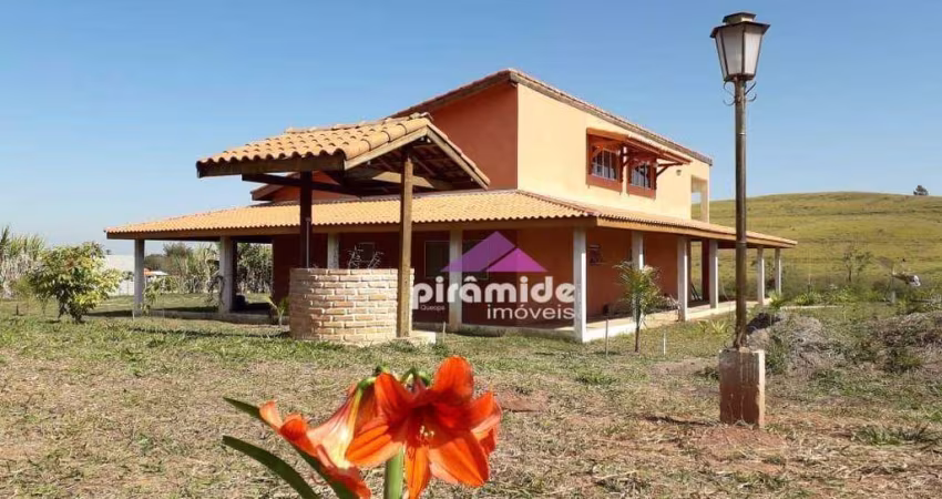Chácara com 2 dormitórios à venda, 5000 m² por R$ 650.000,00 - Marambaia - Caçapava/SP