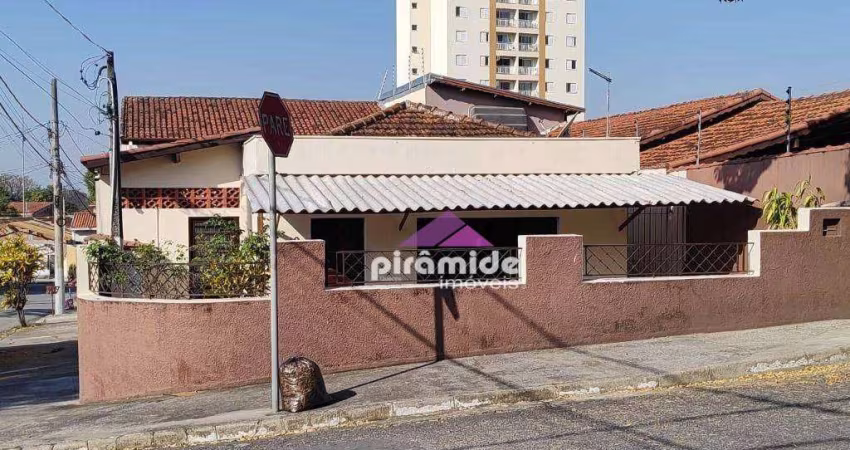 Casa com 5 dormitórios à venda, 190 m² por R$ 850.000,00 - Santana - São José dos Campos/SP
