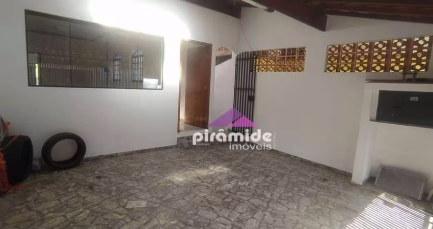 Casa com 3 dormitórios à venda, 185 m² por R$ 400.000,00 - Parque Residencial Flamboyant - São José dos Campos/SP