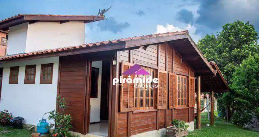 Chácara com 2 dormitórios à venda, 2500 m² por R$ 620.000,00 - Chácara Recanto Itamarati II - Caçapava/SP