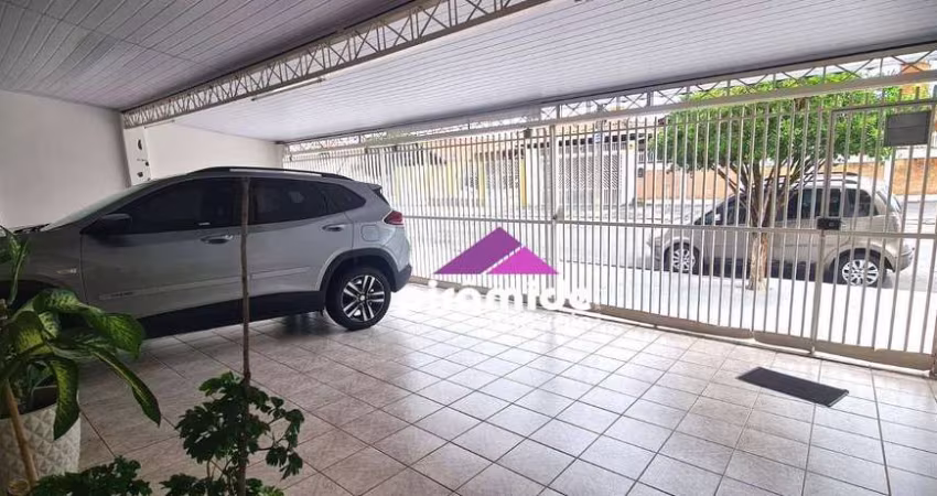 Casa com 3 dormitórios à venda, 133 m² por R$ 900.000,00 - Jardim das Indústrias - São José dos Campos/SP