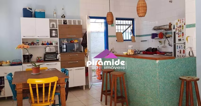 Casa com 2 dormitórios à venda, 90 m² por R$ 850.000,00 - Boiçucanga - São Sebastião/SP