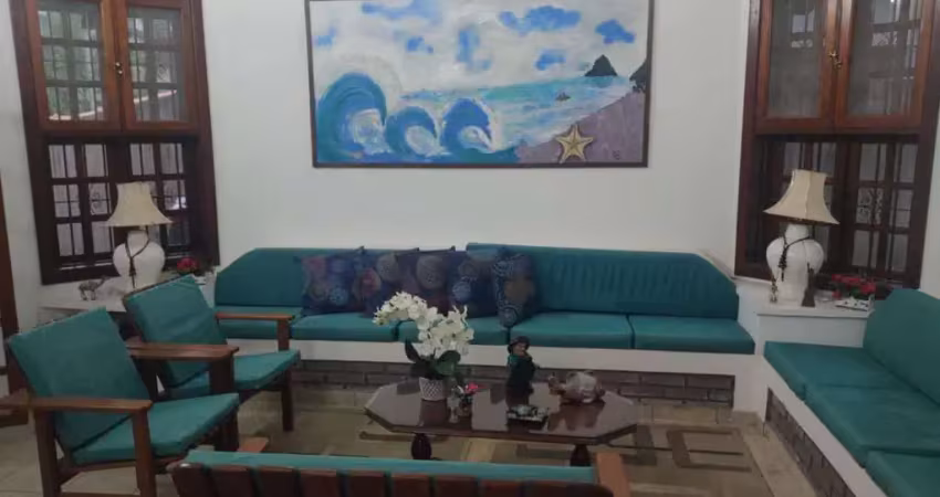 Casa com 5 dormitórios à venda, 320 m² por R$ 1.400.000,00 - Lagoinha - Ubatuba/SP