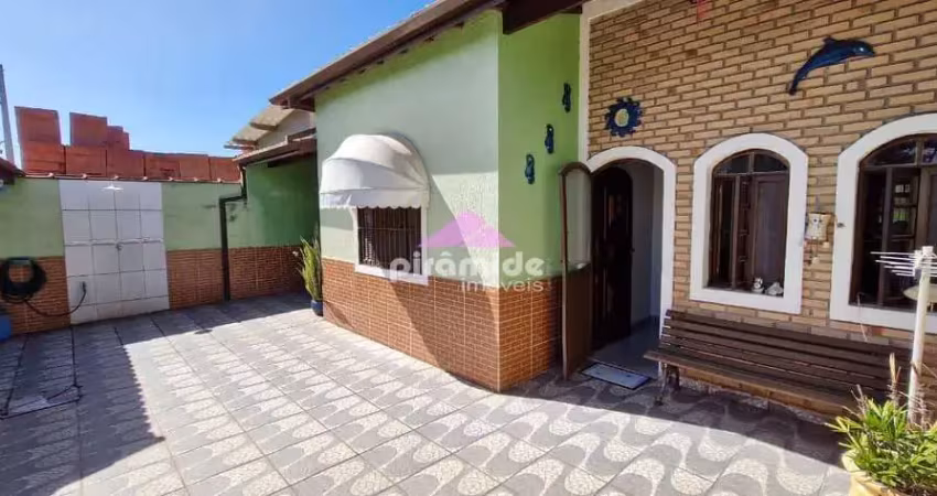 Casa com 3 dormitórios à venda, 107 m² por r$ 565.000,00 - praia das palmeiras - caraguatatuba/sp