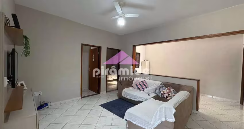 Casa com 4 quartos à venda no Martim de Sá, Caraguatatuba 