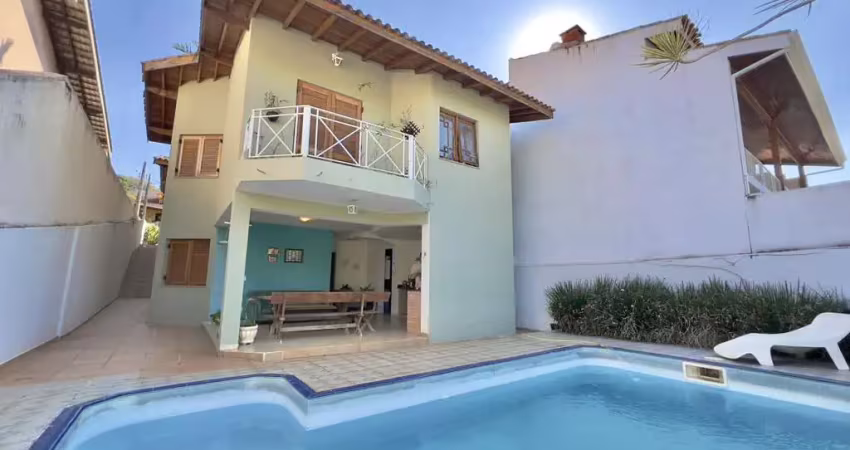 Casa / Sobrado para Venda em Atibaia, Jardim Paulista, 2 dormitórios, 2 suítes, 4 banheiros, 3 vagas