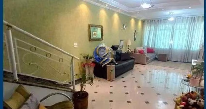 Sobrado de 212m² | 4 suítes | 6 vagas | Vila Assunção – Santo André.