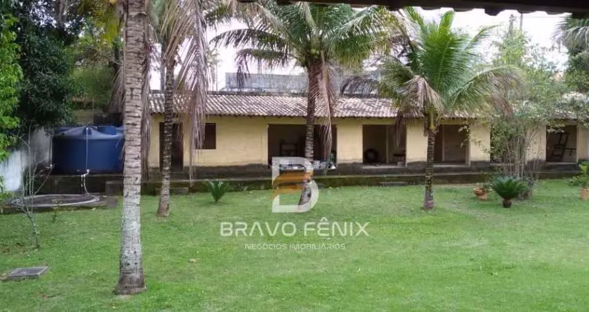 Casa para Venda em Saquarema, Bacaxá, 5 dormitórios, 1 suíte, 4 banheiros