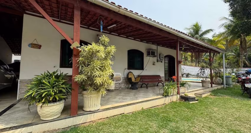 Sítio para Venda em Saquarema, Jardim, 3 dormitórios, 3 suítes, 4 banheiros