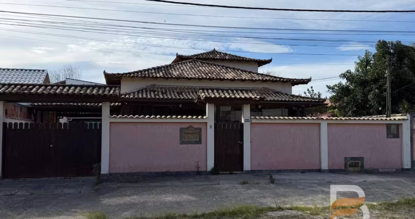 Casa para Venda em Araruama, Parque Hotel, 5 dormitórios, 1 suíte, 2 banheiros, 3 vagas