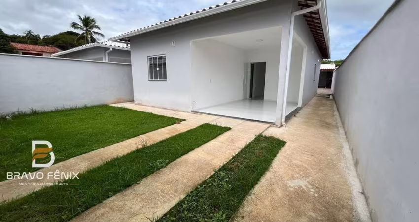 Casa para Venda em Saquarema, Retiro (Bacaxá), 2 dormitórios, 1 suíte, 3 banheiros