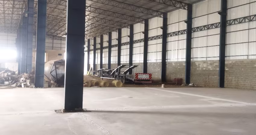 GALPÃO 4.000 M2 próximo Renault