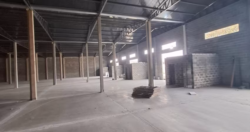 Barracão 420 m2 Colombo