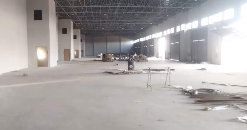 Barracão 620 m2 Colombo