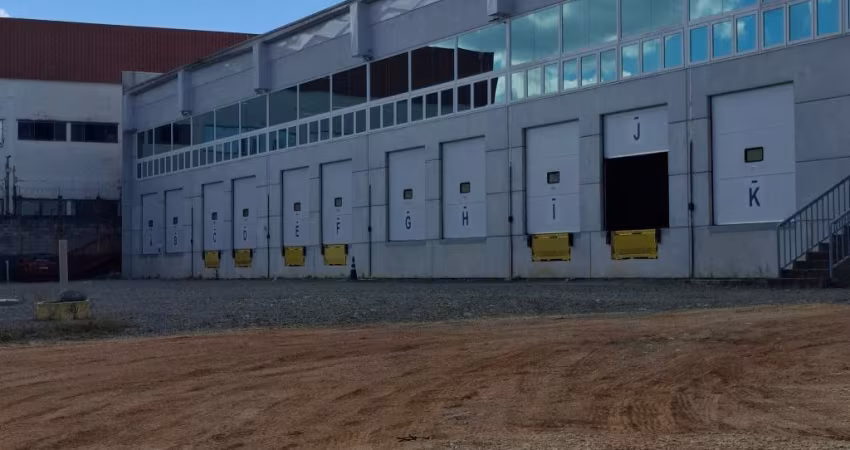 Barracão Logístico 850m2